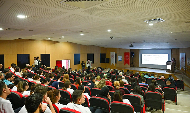 Kırklareli Eğitim ve Araştırma Hastanesi'nde Sigaraya Karşı Farkındalık Etkinliği