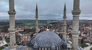 Ramazan’ın Habercisi Selimiye’de Işık Buldu