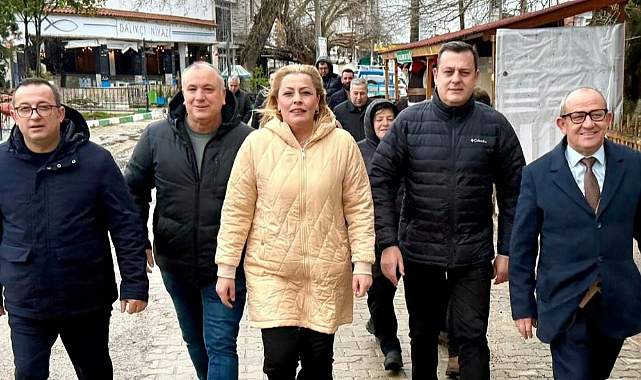 Vekil Gündoğdu Ve Başkan Çevikbaş Kaynarca İçin Omuz Omuza