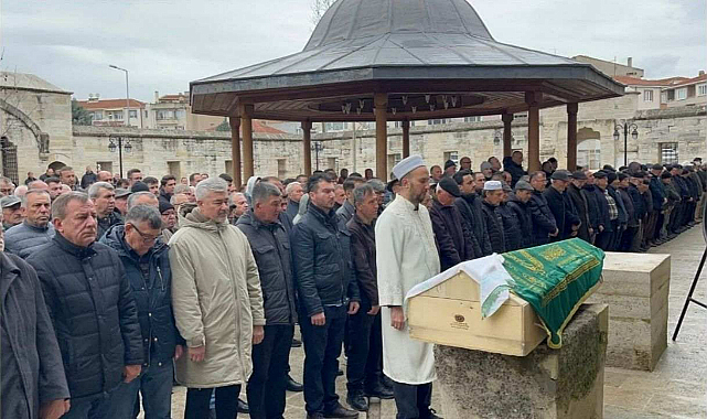 Bir Günde İki Acı Kayıp