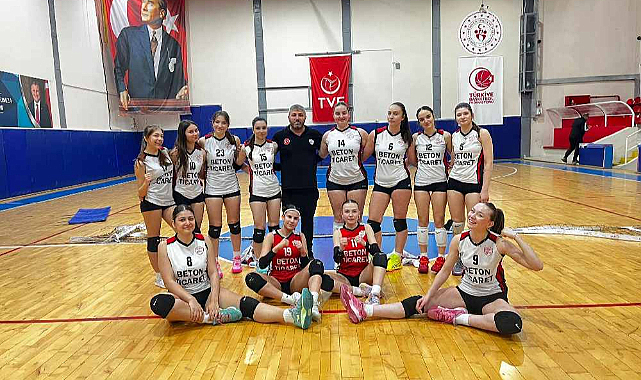 Filenin Kızçeleri Kupaya Yürüyor