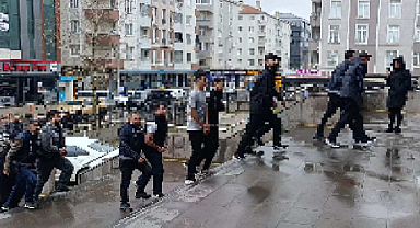 Şok Olay! Hem Kaçırdılar, Hem de Saatlerce Darbettiler...