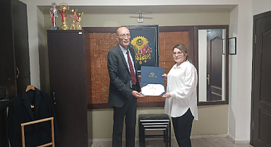 Kırklareli'nin Gururu Semra Elaşmaz Yapakçı Ulusal Konferansta...