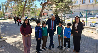 Müdür Akdemir'den Genç Sporculara Moral Ziyareti 