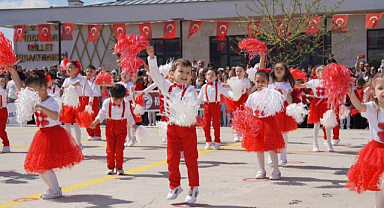 Pınarhisar'da 23 Nisan Büyük Coşkuyla Kutlandı! 