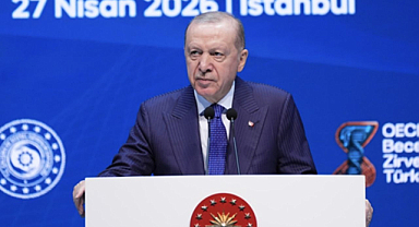 “Türkiye Yüzyılı vizyonumuzun merkezinde; nitelikli insan kaynağı, güçlü aile yapısı, üretken ekonomi ve sosyal kalkınma vardır”