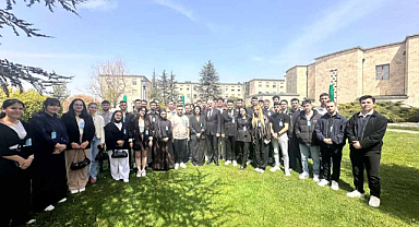 Vekil Sarıçam ÜniAK Kırklareli Gençleri’ni Meclis’te Ağırladı