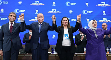“25 yılımızın her anı hizmet ve eser siyasetiyle geçti”