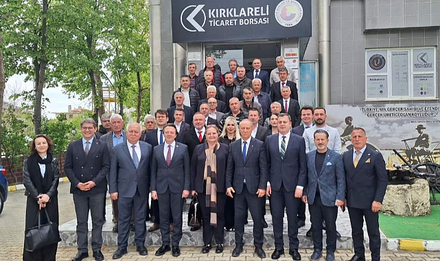 CHP Genel Başkan Yardımcılarından Ticaret Borsasına Ziyaret