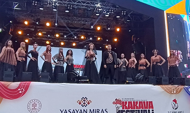 Kakava Festivali’nde “Bakırdan Düşler” Defilesi Büyüledi