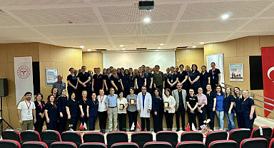 Kırklareli Eğitim ve Araştırma Hastanesi’nde Hemşireler Haftası İçin Anlamlı Program 