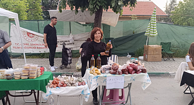 Kırklareli'nde El Emeğinden Yöresel Tatlara Festival Coşkusu