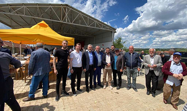 Vekil Sarıçam Çeşmeköy'de Vatandaşlarla Buluştu