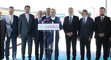 Bakan Uraloğlu, Kırklareli'nde Halkalı-Kapıkule Demir Yolu Hattı'nda Test Sürüşü Yaptı