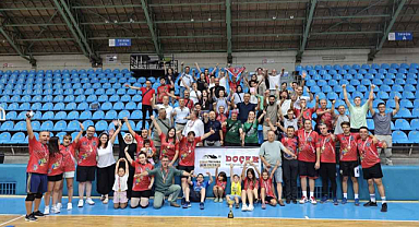 DOÇEK Voleybol Takımı Yeni Sezonun İlk Maçına Çıkıyor