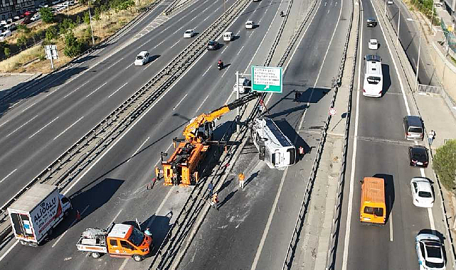 Feci Kaza! Midibüs Devrildi! 12 Yaralı...