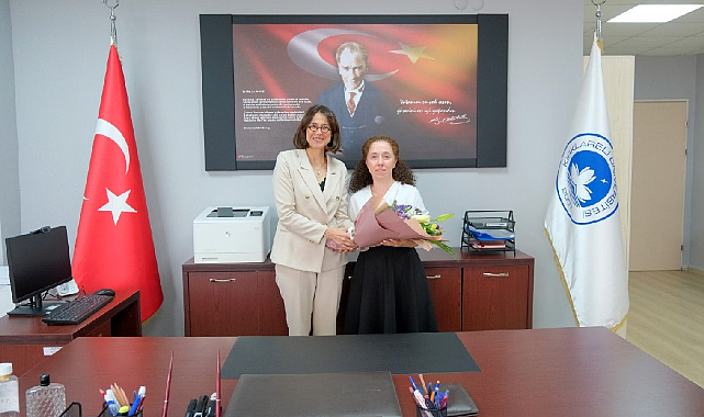 KLÜ Fen Edebiyat Fakültesi'nde Prof. Dr. Meryem Çamur Demir Dönemi Başladı