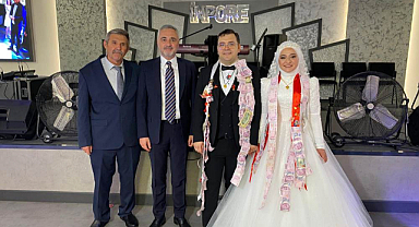 Ulus ve Özden Ailelerinin Mutlu Günü