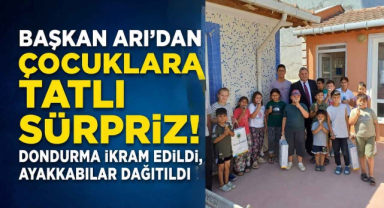 Başkan Arı’dan Çocuklara Tatlı Sürpriz! Dondurma İkram Edildi, Ayakkabılar Dağıtıldı