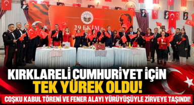 Kırklareli Cumhuriyet İçin Tek Yürek Oldu! Coşku Kabul Töreni ve Fener Alayı Yürüyüşüyle Zirveye Taşındı!